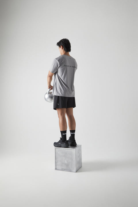 POROUS™ T-SHIRT – CHALK