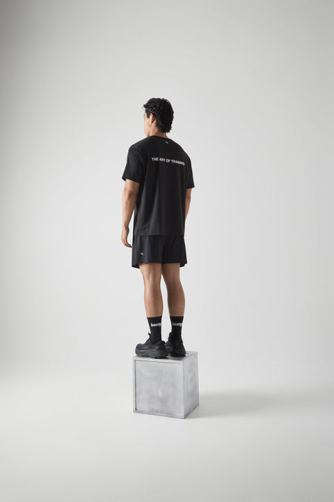 POROUS™ T-SHIRT – JET BLACK